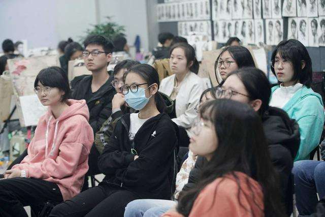 身为艺考生如何高效备战文化课?
